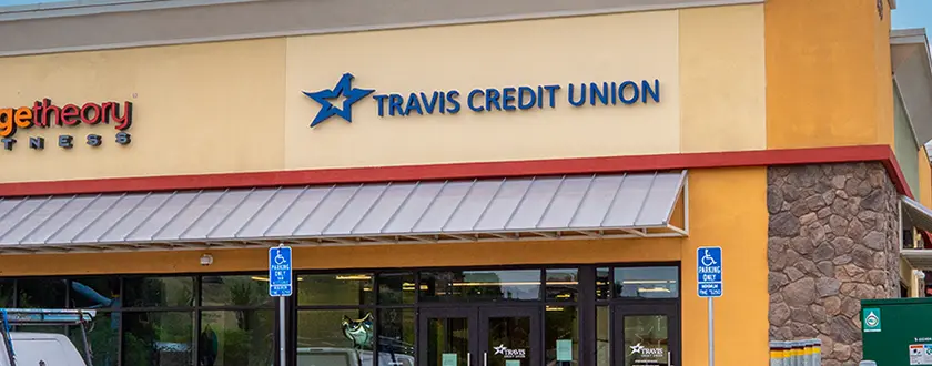 Photo of Pinole branch, mobile view banner, Travis CU,
